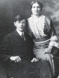  Robert and Bessie Kreider Diener. Genealogy of John S. and Rebecca Kettering Kreider Family.