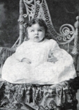  Elizabeth Mae Kreider, oldest child of Moses and Mary Kreider Kreider. Genealogy of John S. and Rebecca Kettering Kreider Family.